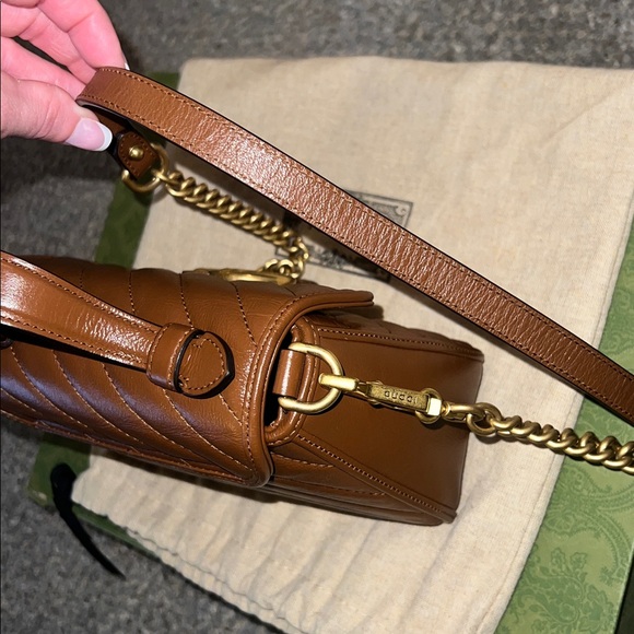 Gucci GG Marmont Purse - Picture 7 of 14